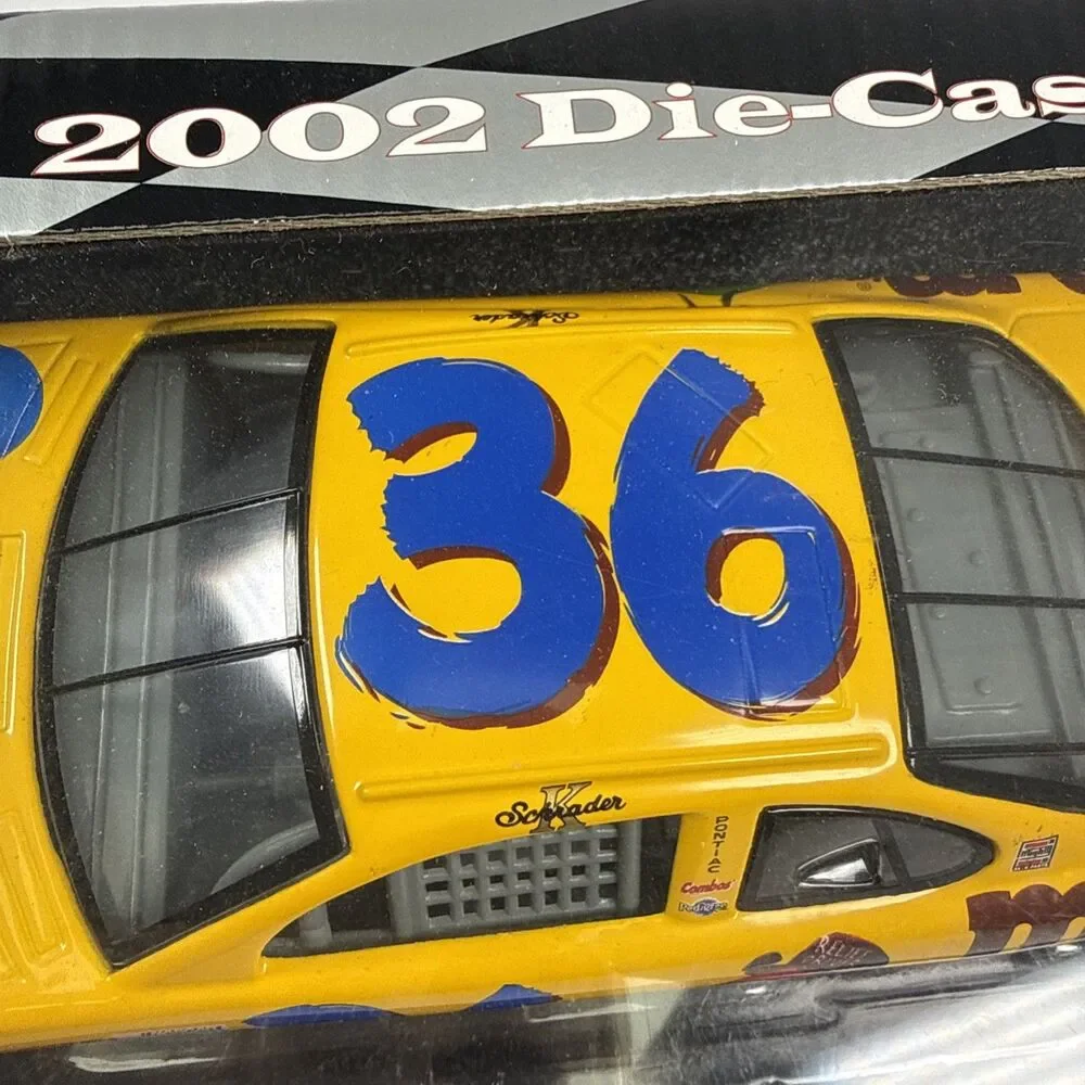 2002 Mattel Ken Schrader #36 M&M's 98 Pontiac Grand Prix 1:24 Diecast Car